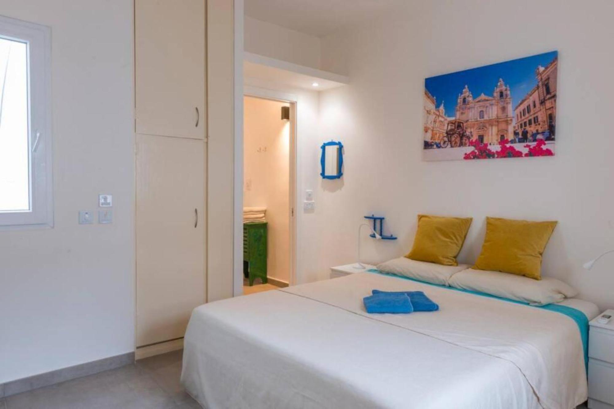 Authentic 1St Fl Apartment At The 3 Cities Marina Cospicua Exteriör bild