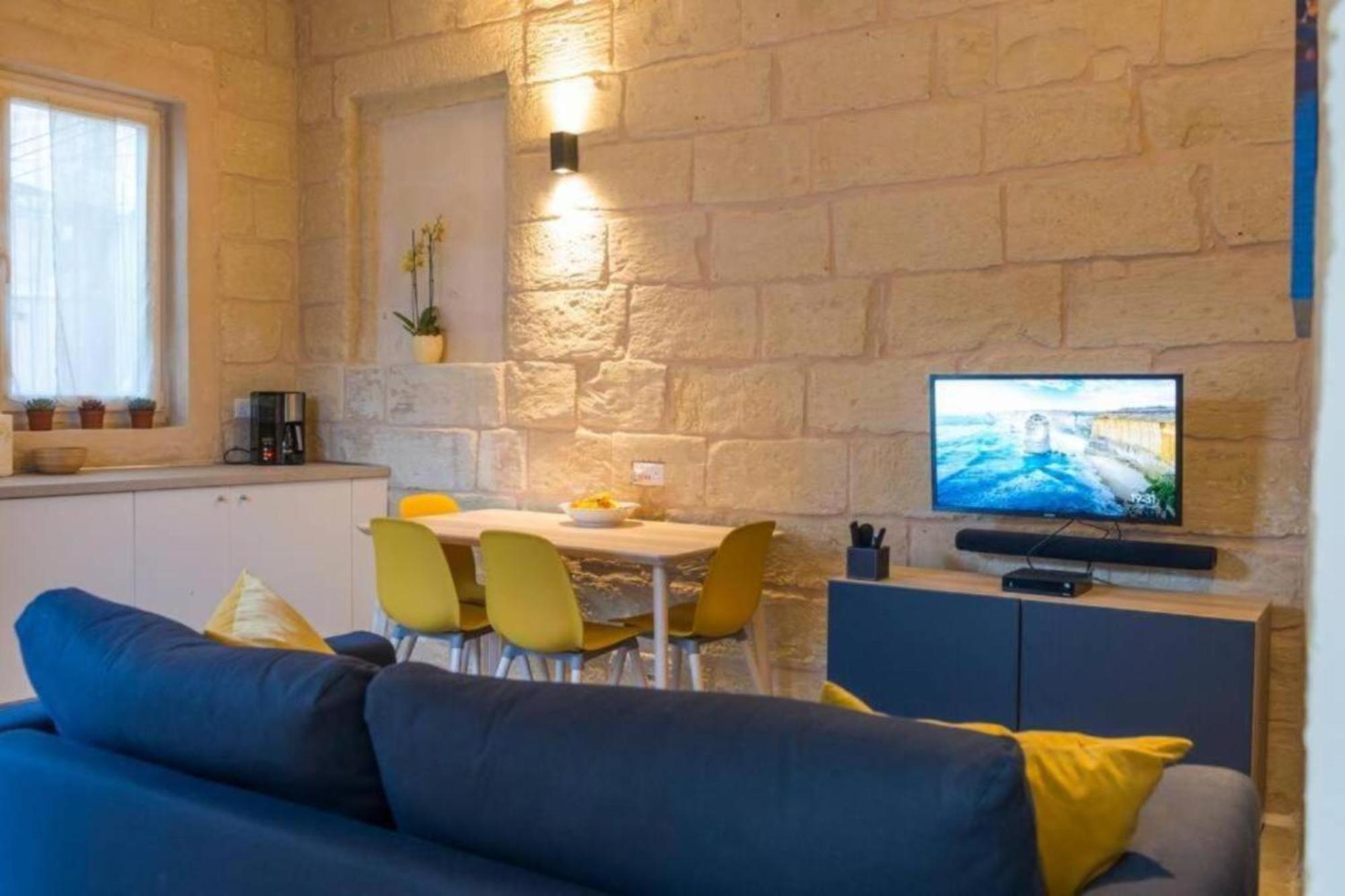Authentic 1St Fl Apartment At The 3 Cities Marina Cospicua Exteriör bild