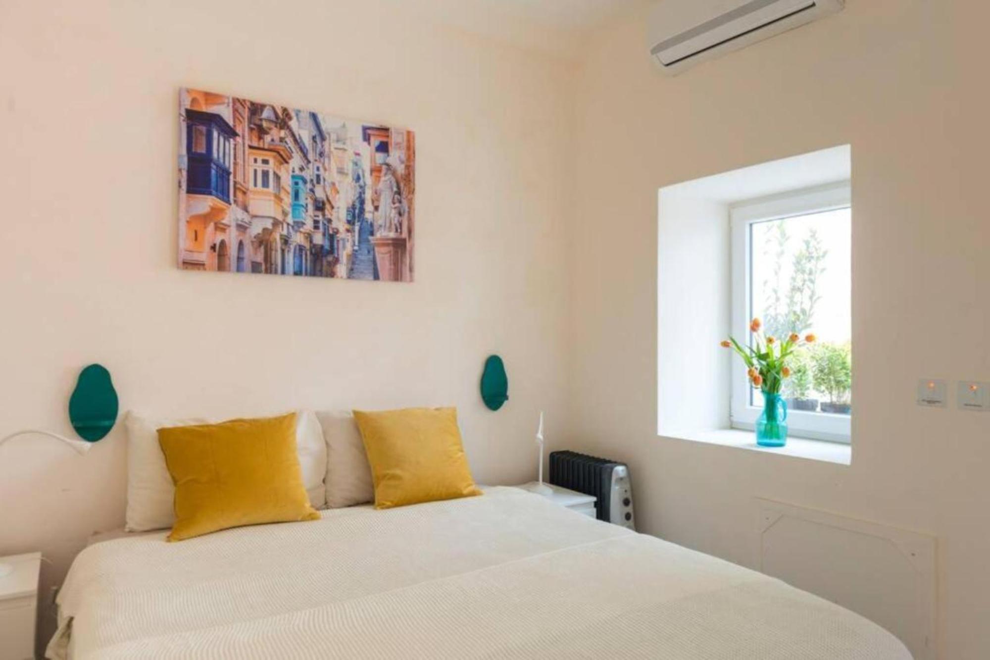 Authentic 1St Fl Apartment At The 3 Cities Marina Cospicua Exteriör bild